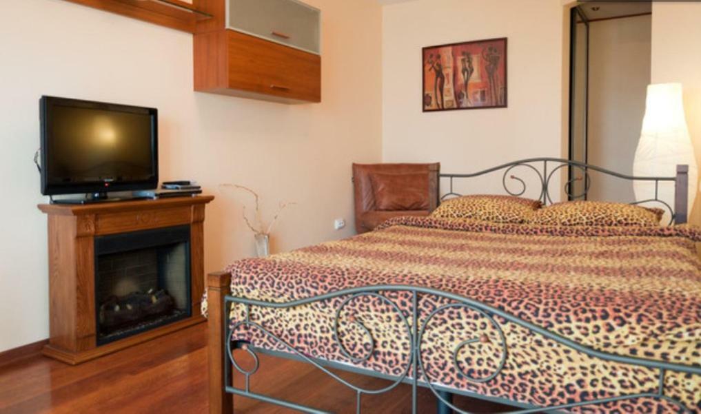 Modern Apartment With Panoramic View Near Metro 23August Kharkov Luaran gambar